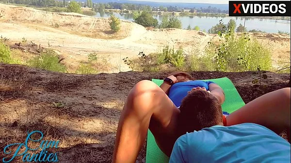 OMG STRANGER STOPPED ME DURING A MORNUNG RUN TO CUM IN PANTIES videos