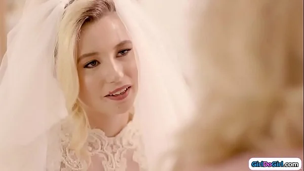 Stepmom licking stepteen before marriage videos