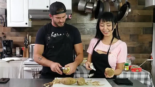 Marica Hase put an eel in her ass! videos