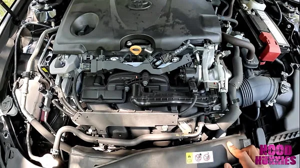 Doordash drivers Don Grammar helps big butt pawg MandiMayxxx in distress and gets a huge tip videos