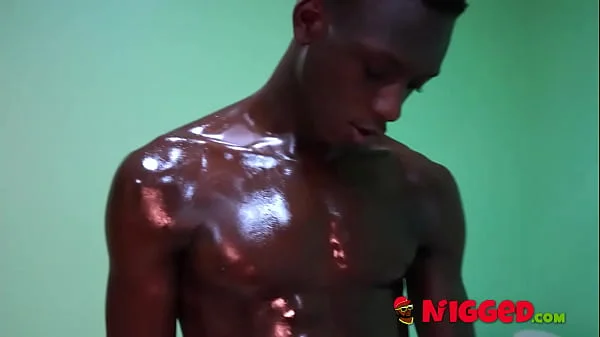 Busty mommy Lara Cruz introduce us to her black flatmate and bangs him for us! videos