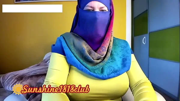 Middle East Hijab Muslim Arabic girl with big tits on cam recording November 2nd videos