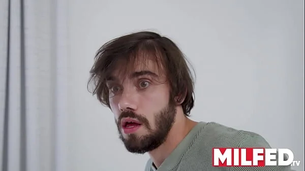 Sneaky Stepmom SPIES & Masturbates Watching her Stepdaughter Suck her Boyfriend's Cock — MILFED videos