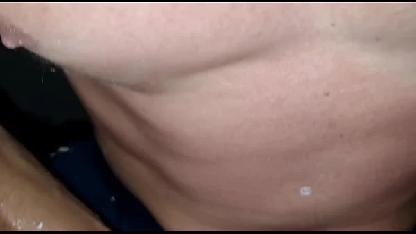 Esfregou a rola no meu grelo , meteu  e gozou gostoso. Jhonny hot1 videos