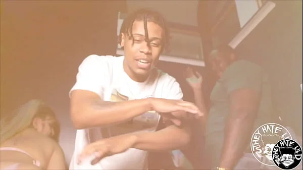 lil d paints mona Azars bush pt 1 videos