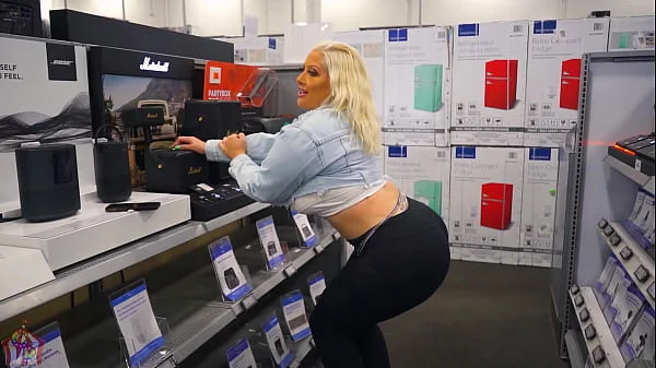 Mz Dani Meets Geek Squad Member At Best Buy And Invites Him Over To Repair More Than Her TV videos