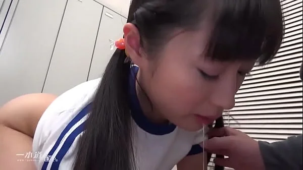 いけない優等生にオシオキ 2 videos