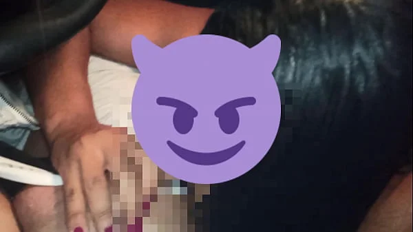 dogging no estacionamento do sambódromo do Anhembi em são Paulo no primeiro dia de carnaval videos