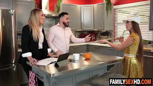 Stepdad fucks stepdaughter behind stepmom's back videos