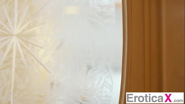 Ebony Beauty Seduces Handsome Hunk - Cecilia Lion, - EroticaX videos