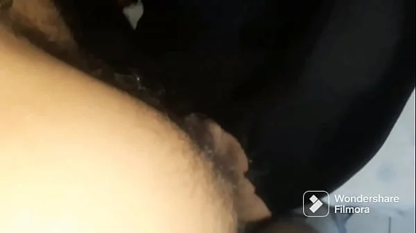 (PORNO EN ESPAÑOL)jovencita putita pillada en la calle, se deja follar duro por su culo aprieto por un celular, le lleno su carita joven de leche -porno casero- videos