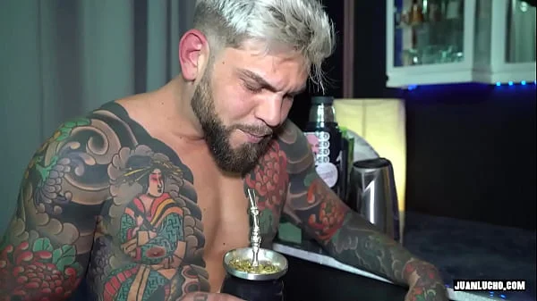 Met A Hot Babe In The Street And Brought Her To My Place videos