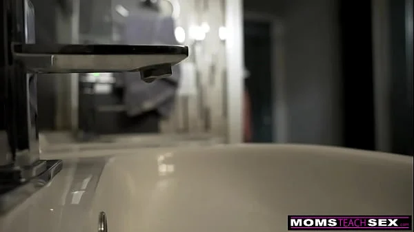 I Wanna Watch Just How You Suck It Lily Larimar says to Aiden Ashley - S15:E18 videos