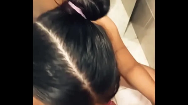 سكس عربى نااار البياع هاج عليا و زبه واقف دخل ورايا البروفة فى محل الملابس فى اسكندرية و فضل يقفش و يبعبص فيا و حشر زبه فى كسى فشخنى كيفنى العرص videos