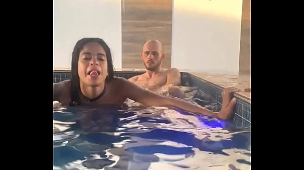 A gostosa gozou muito no meu pauzão videos