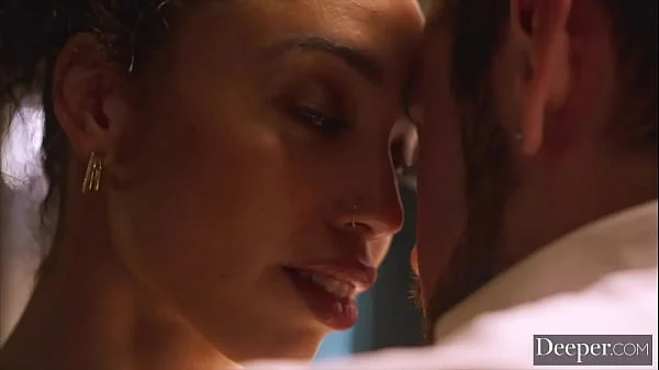 Deeper. Cunning thief Alexis fucks her way out of trouble videos