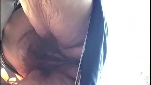 Oma harige kut onder jurk videos