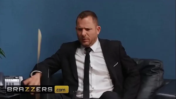 Inked (Alison Avery) deep throats bosses dick - Brazzers videos