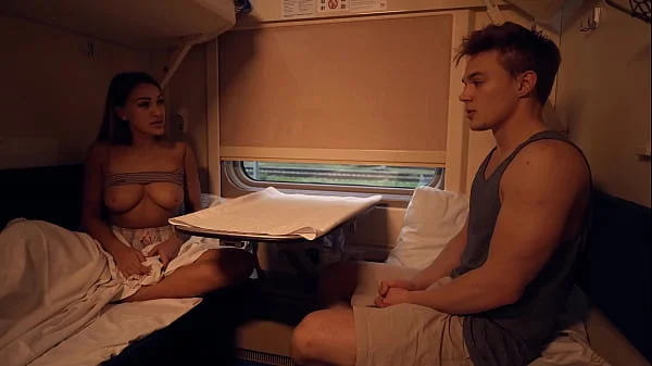 DECIDED TO JERK OFF TO A STRANGER ON THE TRAIN, SHE LOVED IT videos