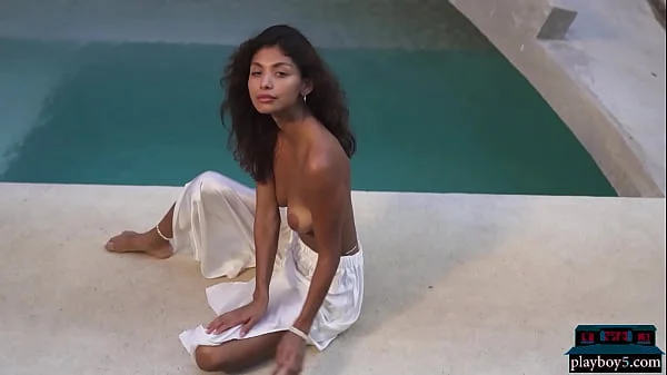 Mexican teen Carolina Reyes looks super hot in the nude for Playboy videos