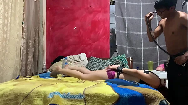 Getting fucked in my parents bedroom using their choker and handcuffs videos