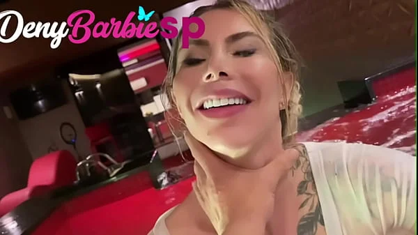 Realizei o sonho dele de me foder gostoso na banheira. videos