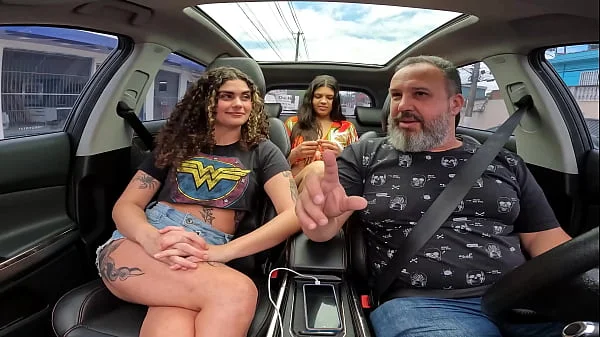 Mc Janna faz o desafio se bater Um Milhão ela volta e tira tudo videos