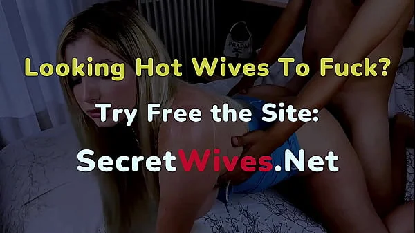 Hotwife On The Run - My husband doesn't fuck me at home, so when I arrive to meet my lover I'm in this situation, he fingers my pussy and I get all wet videos