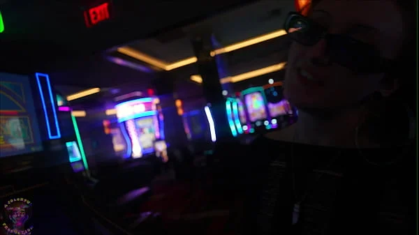 Super Hot White Slut Raven Vice Gets Greeted And Seduced By Old Man At The Golden Gate Casino In Las Vegas videos