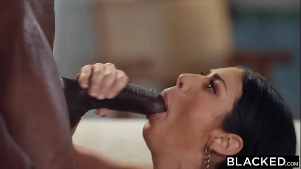 BLACKED Natural Beauty Queenie Gives In To BBC Temptation videos