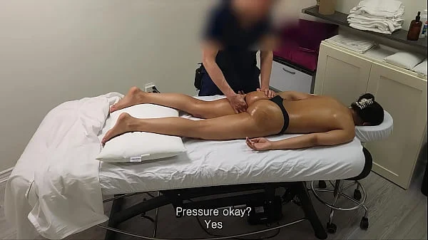 Sarah, a young Indian college student with sexy natural body had her unforgettable first massage. videos