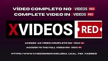 Melissa Leal sentando gostoso no brinquedão novo videos