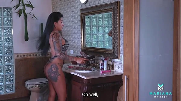 FREE - House Martix 2.0 Cap II: VOYEUR - The swimming coach bathes me in his cum - Mariana Martix videos