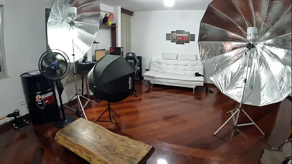 Victoria Camargo por trás das câmeras videos