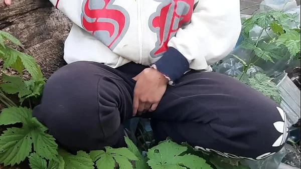 I'm in the village, masturbating wherever possible - Girls fly orgasm videos