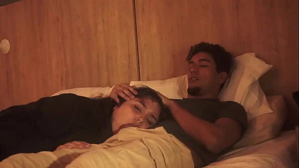 No puedo dejar de tocarme y tuve que poner mi pene en la boca de mi hermanastra (por poco nos descubren) FANTASIAHARDCORESEX videos