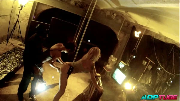 El puño hasta el fondo videos