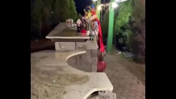 This how bartenders really be in the club videos