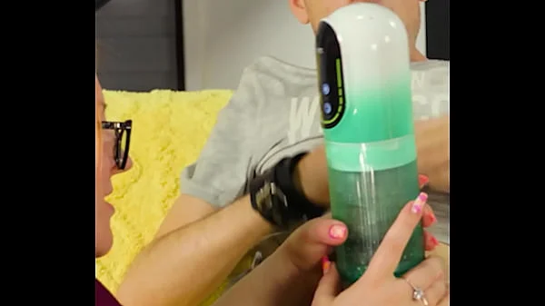 MY STEP MOM CAUGHT ME JERKING OFF AND MILKED MY CUM videos