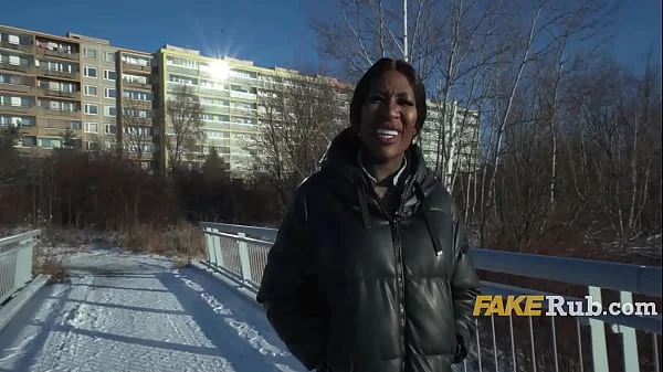 Bouncing Boobs & Bubbly Butts videos