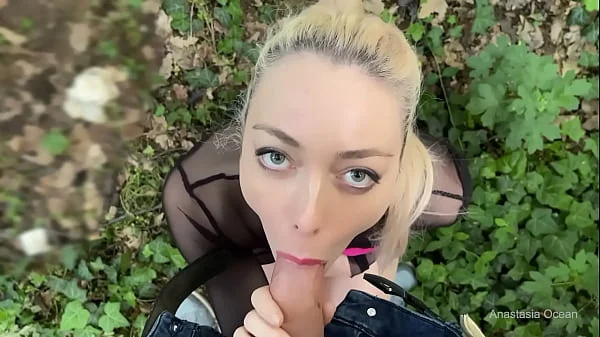 A random guy gaves me his cock for risky outdoor blowjob in public. videos