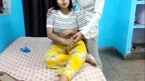 Cute girl sexy boobs इतनी सुंदर लड़की को देख के मुझ से रहा नहीं गया xxxsoniya videos