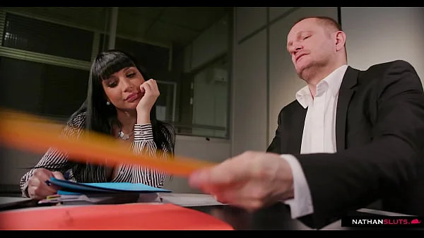 Bombshell Slut Secretary Valentina Ricci Takes Her Boss Yanick Shaft Big Fat Cock Up her ASS videos