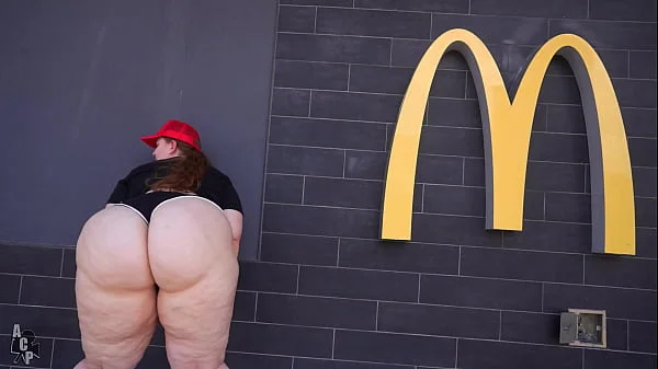 Mia Dior Fucks Hiring Manager For New Position After Getting Fired From Mcdonald's videos