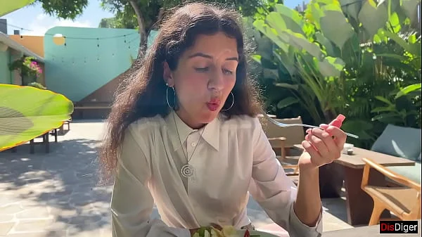 Cum on a girl's face in a public cafe - She eats lunch with cum on her face! - Cumwalk videos