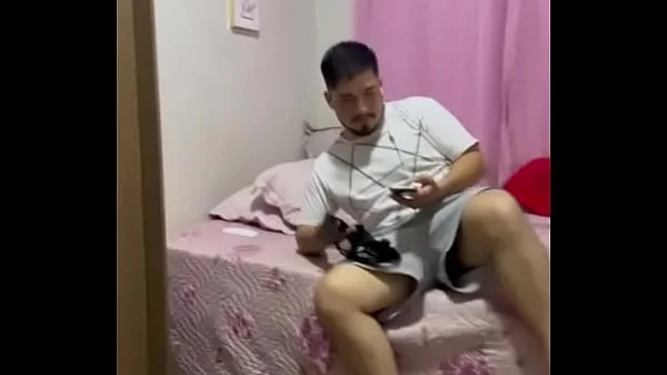 Me pilló masturbándome y me dio vagina como castigo videos