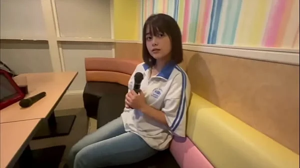 【彼女とカラオケでハメ撮り】ホテルまで待てずにここでシようってお願いしたら恥ずかしがりながら、、 videos