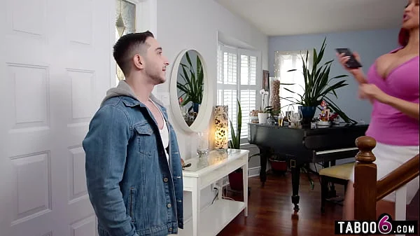 Huge boobs MILF stepmom Bianca Beauchamp happy to see stepson videos