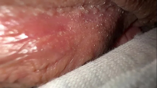 SHE IS CUMMING FOR THE FIRST TIME! Extraordinary teenage masturbation videos