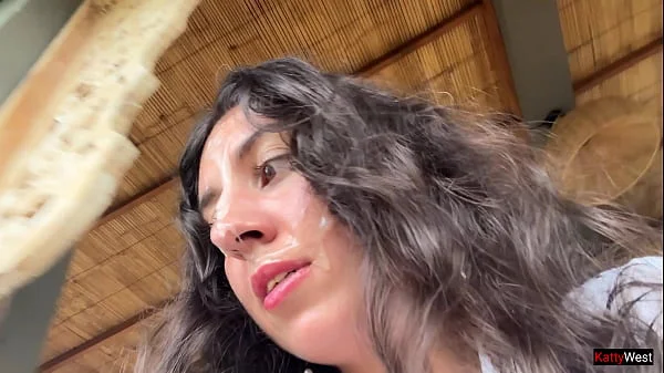 Eating pizza with cum on my face in a public cafe videos